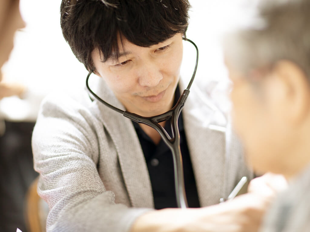 しろひげ在宅診療所で働いていた開業医の写真